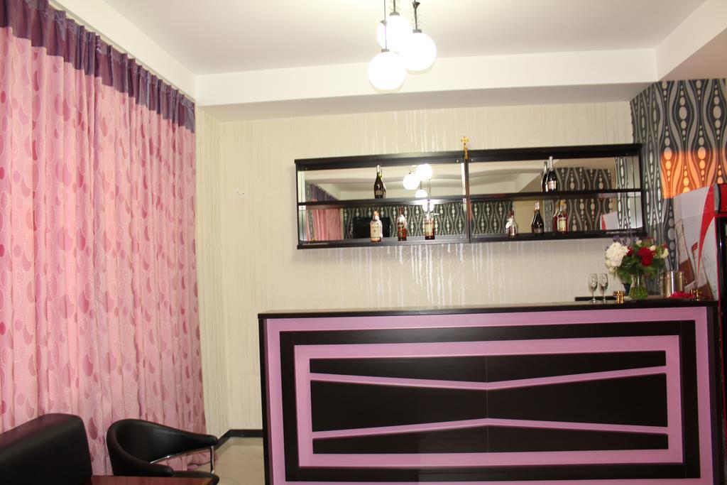Hotel Cristal Navodari Ruang foto